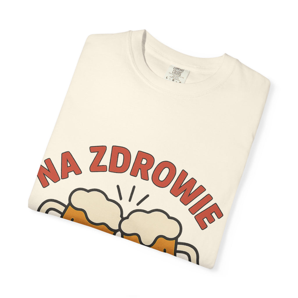 Na Zdrowie Cheers with Clinking Beer Mugs T-Shirt